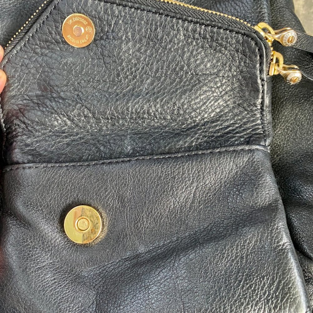 Henri Bendel Supple Black Leather Bag - Picture 6 of 15